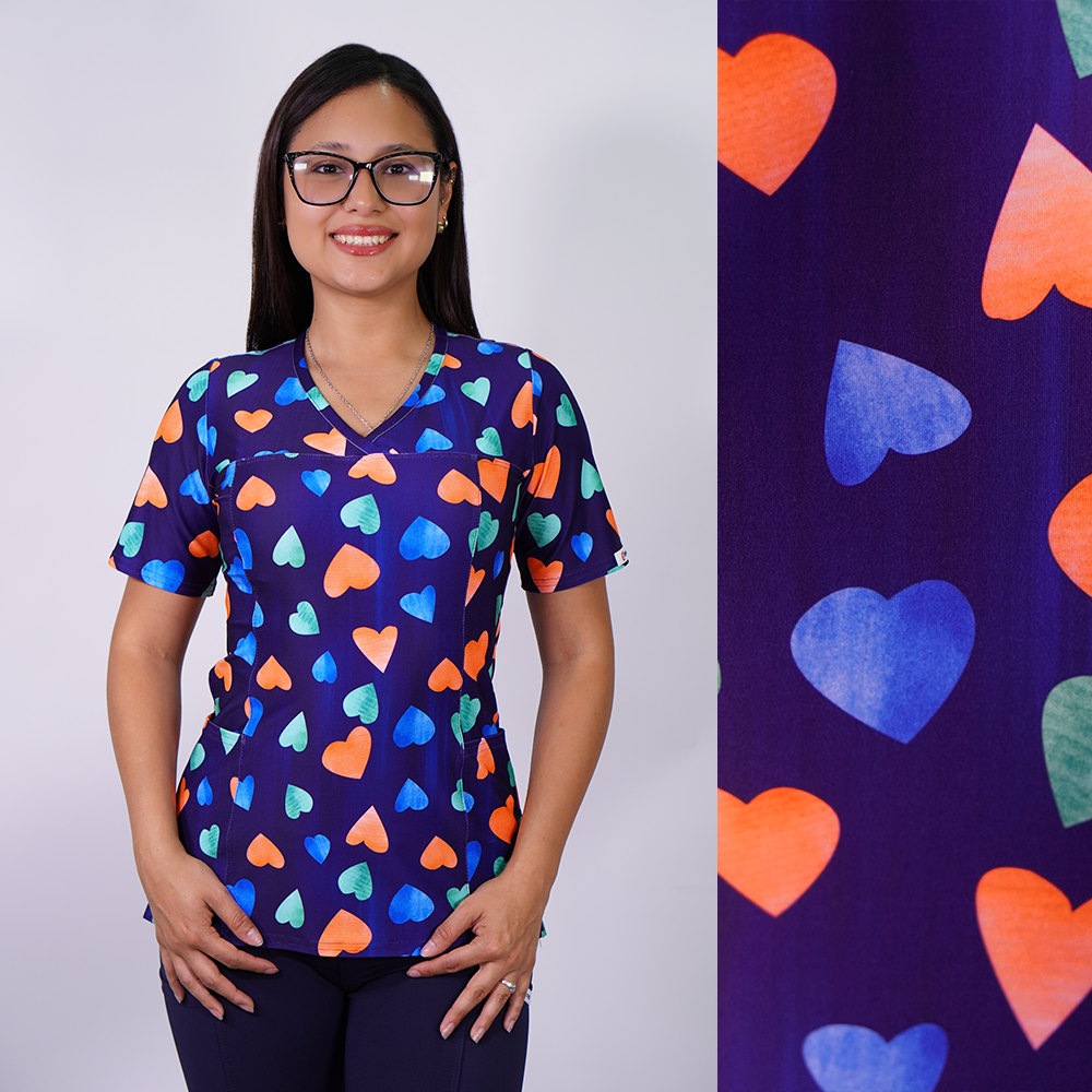 Delantal Mujer tela elasticada estampada Corazones. Azul Marino
