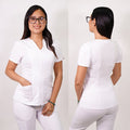Delantal Mujer anti fluidos Azalea con cierre. Blanco - Art. AZALEA-7